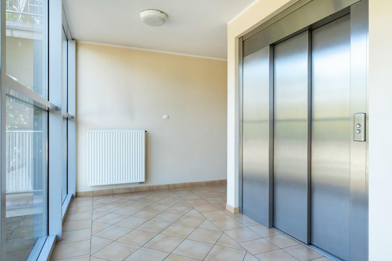 Apartamenty Zeromskiego 29 By Noclegi Renters سفينويتشي المظهر الخارجي الصورة